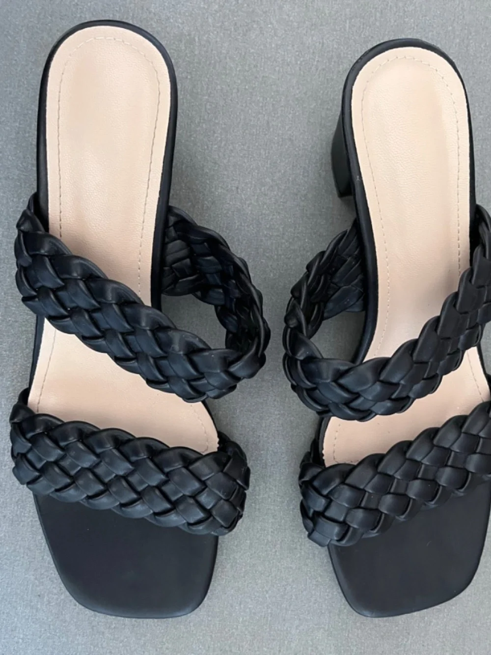 Cushionaire Double Braided Black Block Heel Slide Sandal, Size EUR 39, US 8.5